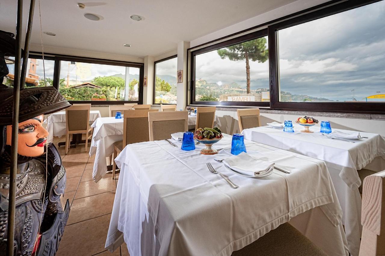 Hotel Sabbie D'Oro Giardini-Naxos Exterior foto