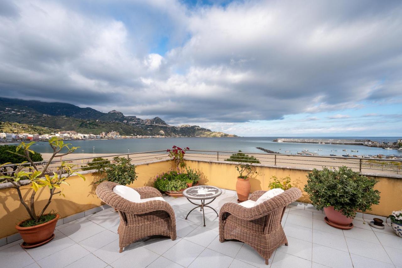 Hotel Sabbie D'Oro Giardini-Naxos Exterior foto