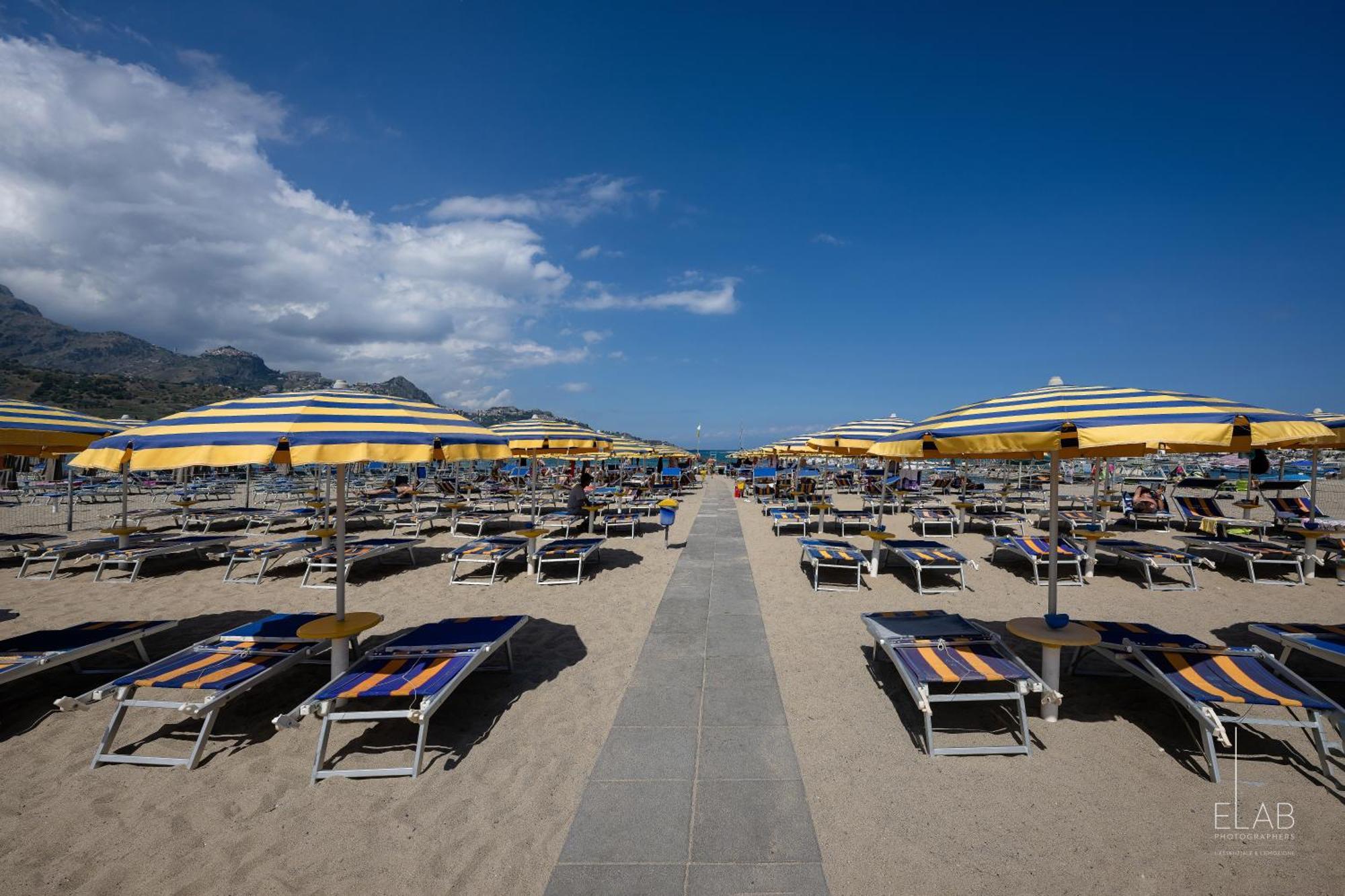 Hotel Sabbie D'Oro Giardini-Naxos Exterior foto