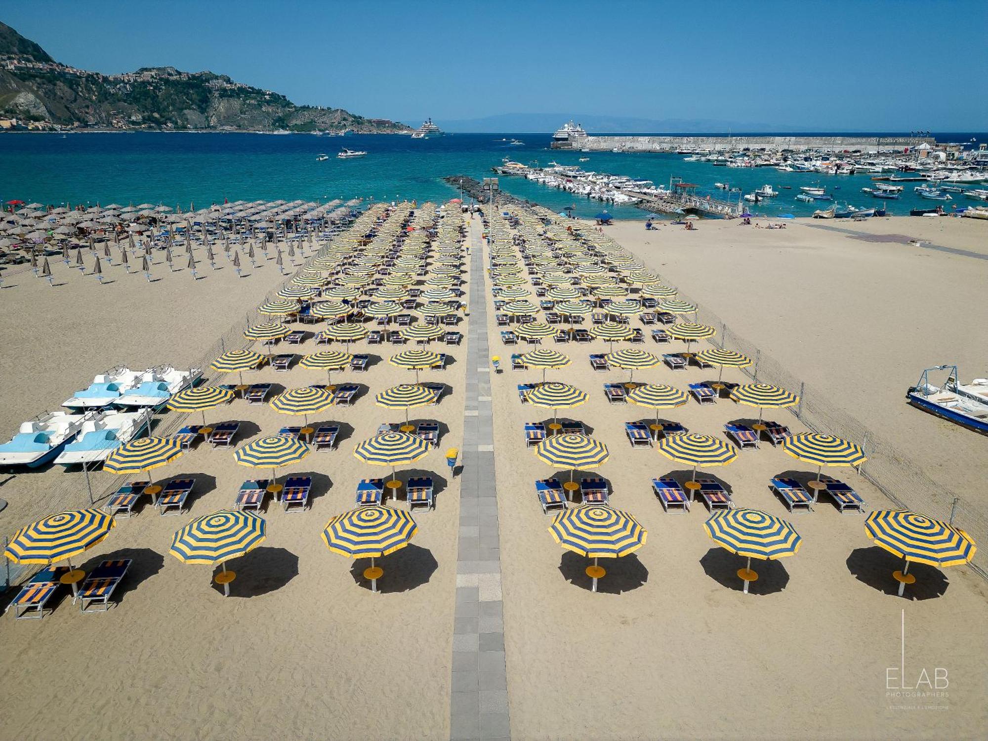 Hotel Sabbie D'Oro Giardini-Naxos Exterior foto